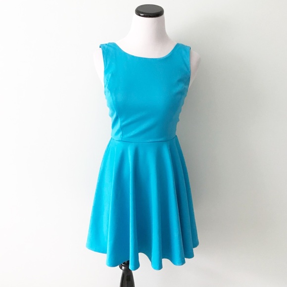 Guess Dresses & Skirts - GUESS Blue open back Mini Dress